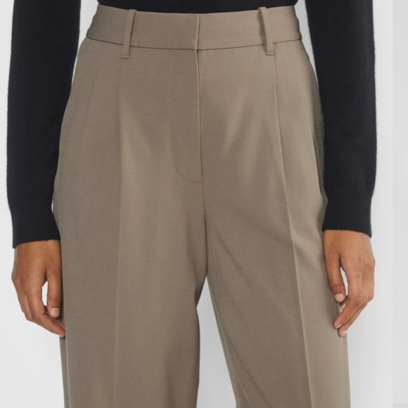 Aritzia The Effortless Pant Nomad Taupe - Picture 4 of 6